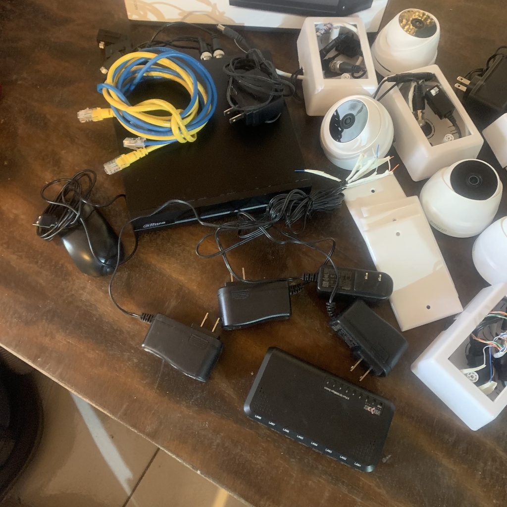 HDCVI Digital Video Recorder + 4 Camaras